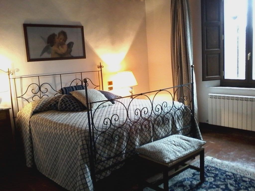 Cisterna Nel Borgo Hotel Castiglione dʼOrcia Værelse billede